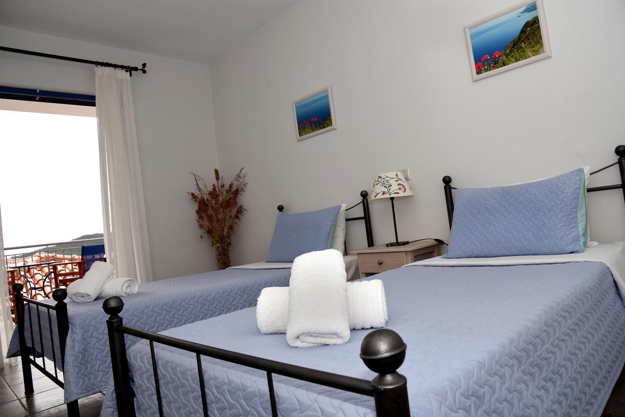 Avra Hotel Kiparission Exterior photo