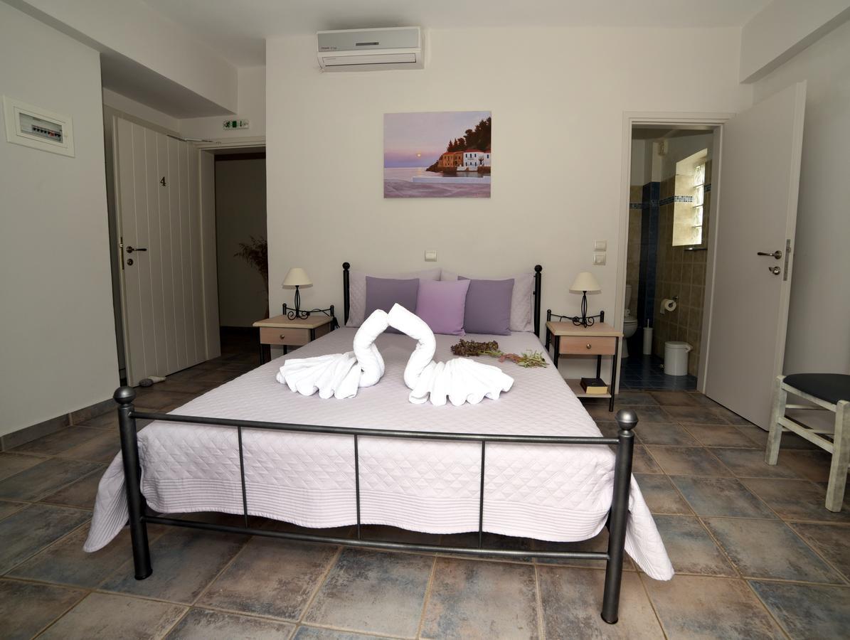 Avra Hotel Kiparission Exterior photo